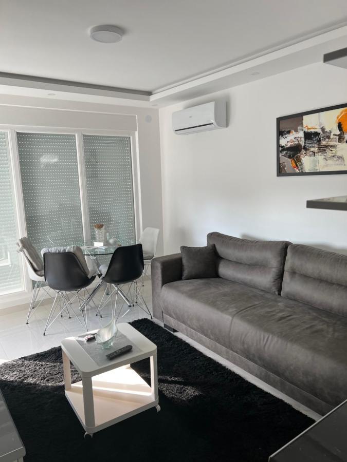 Apartmani K&V Veliko Gradiste Ngoại thất bức ảnh